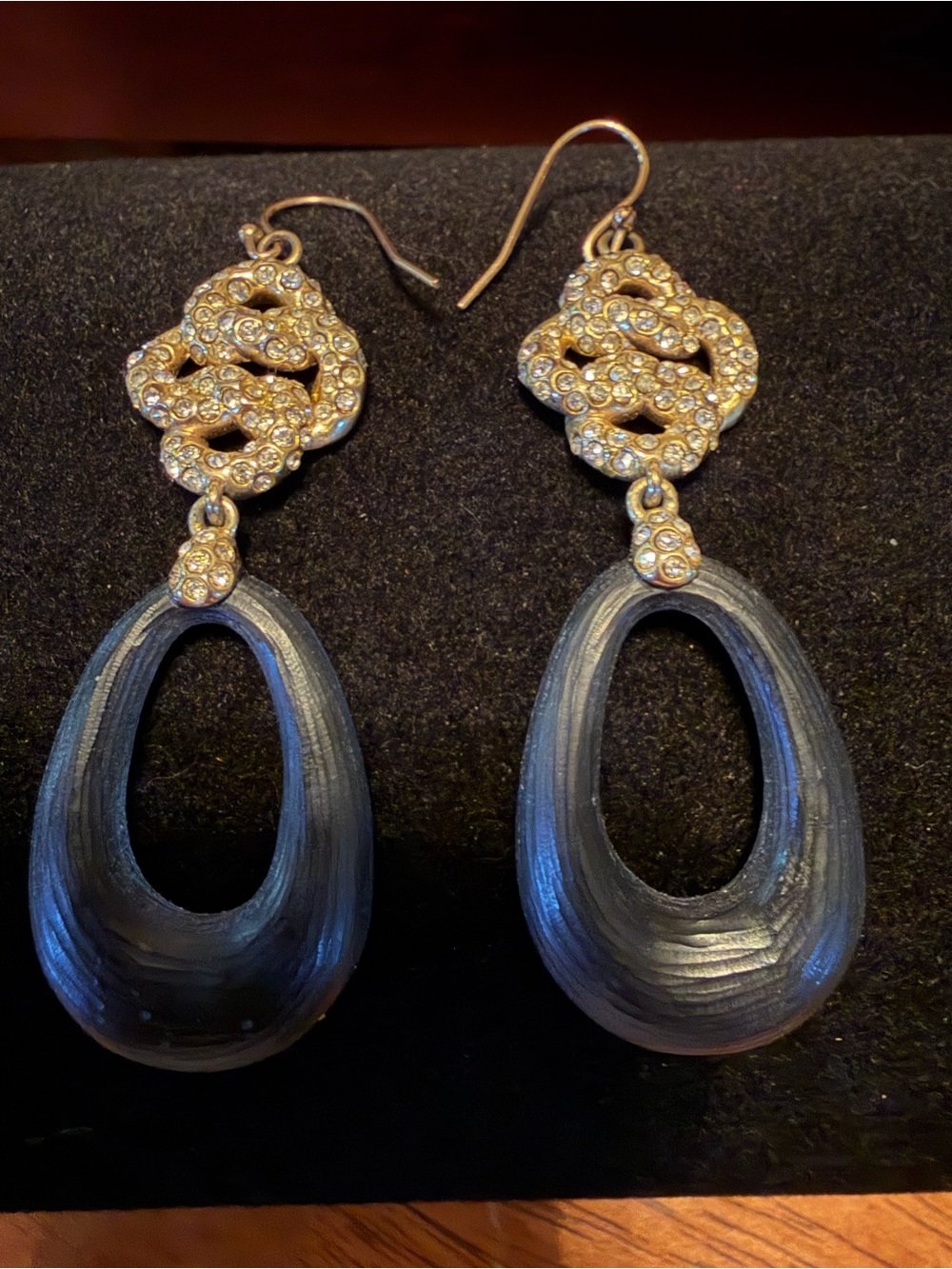 Alexis Bittar Gold Crystal & Black Lucite Dangle Earrings - Picture 7 of 10